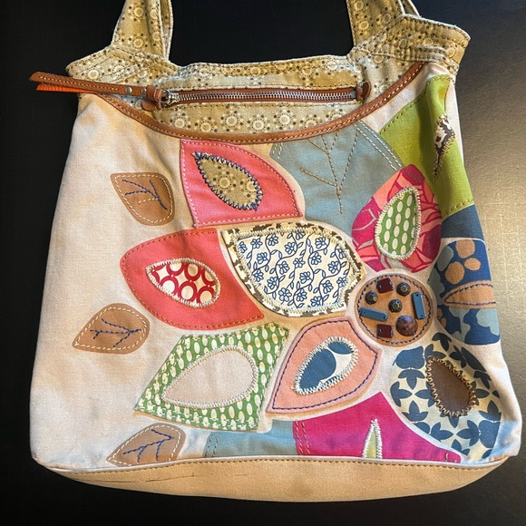 Fossil cotton canvas Boho flower bag/embellished w/beads-GUC-stains on bottom - Picture 2 of 8